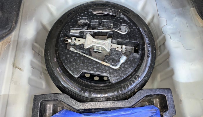 2018 Maruti Ciaz ZETA 1.4  MT PETROL, Petrol, Manual, 47,167 km, Spare Tyre