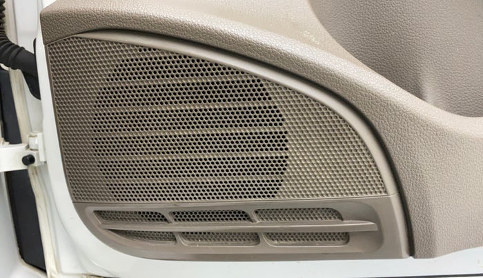 2014 Skoda Rapid ELEGANCE 1.6 TDI MT, Diesel, Manual, 54,816 km, Speaker