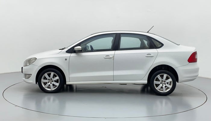 2014 Skoda Rapid ELEGANCE 1.6 TDI MT, Diesel, Manual, 54,816 km, Left Side