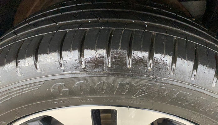 2021 MG HECTOR SHARP 1.5 PETROL CVT, Petrol, Automatic, 59,494 km, Right Front Tyre Tread