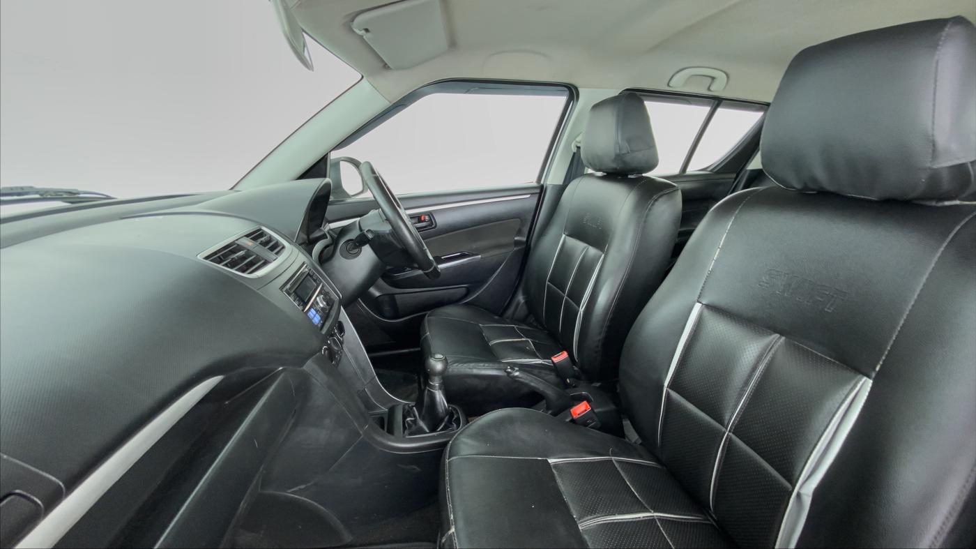 2015 Maruti Swift LXI D, Petrol, Manual, 41,648 km, Right Side Front Door Cabin