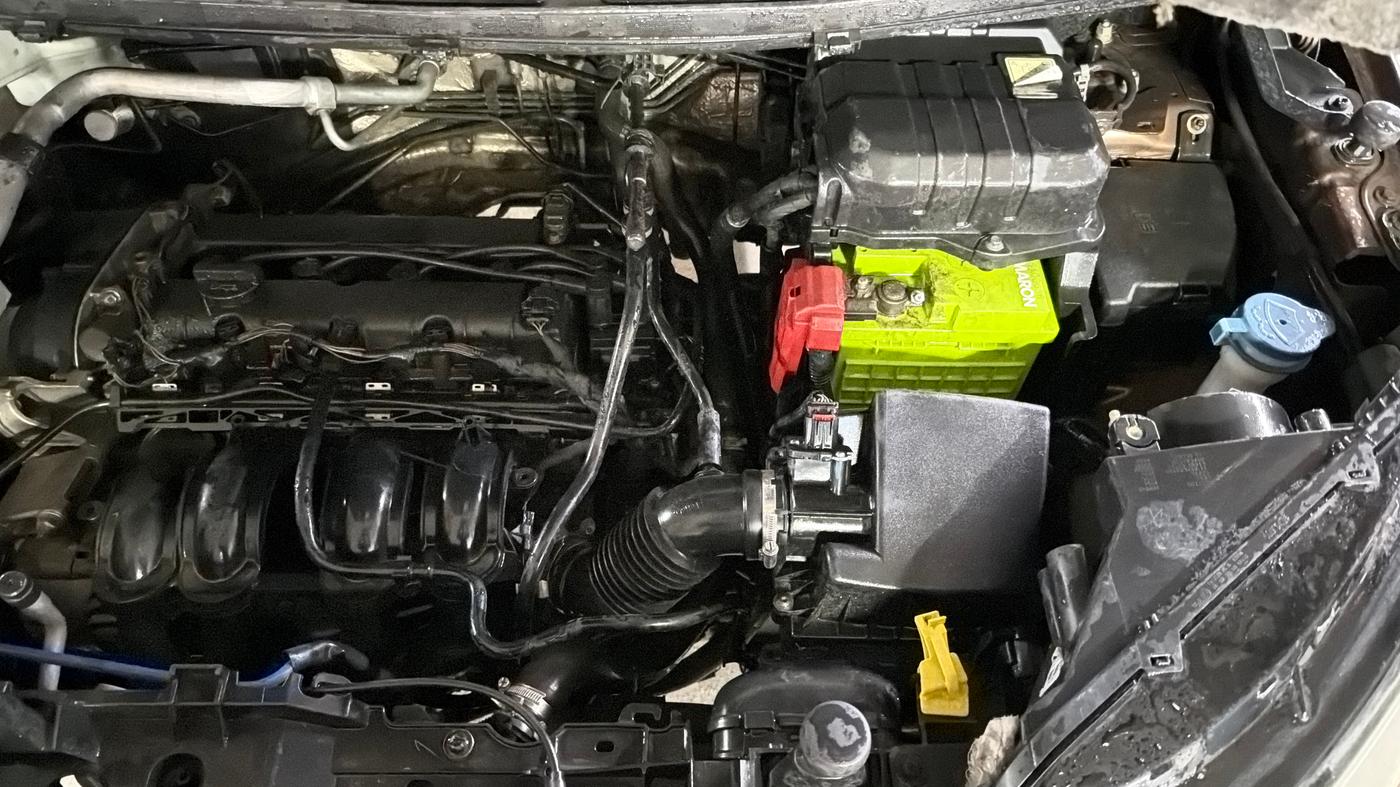 2016 Ford Ecosport TREND 1.5L PETROL, Petrol, Manual, 1,04,834 km, Engine View - Left
