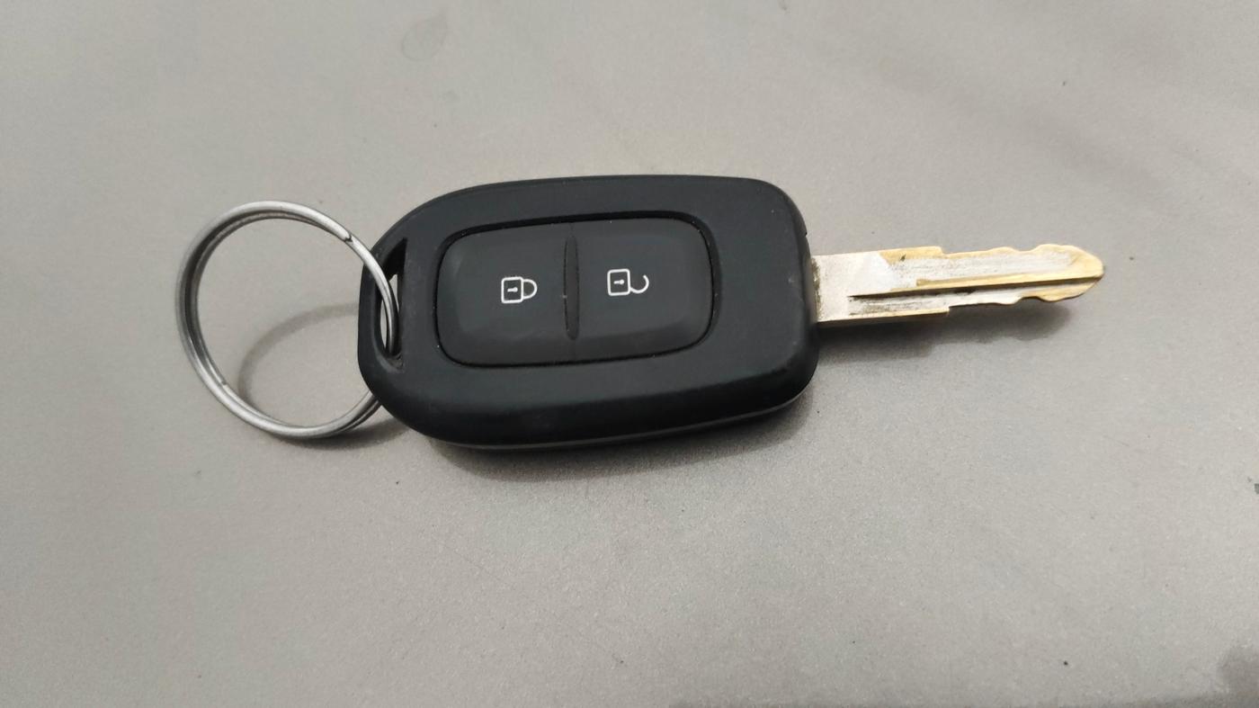 2018 Datsun Redi Go S 1.0 AMT, Petrol, Automatic, 67,800 km, Key Close Up