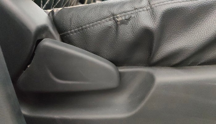 2018 Datsun Redi Go S 1.0 AMT, Petrol, Automatic, 67,800 km, Driver Side Adjustment Panel