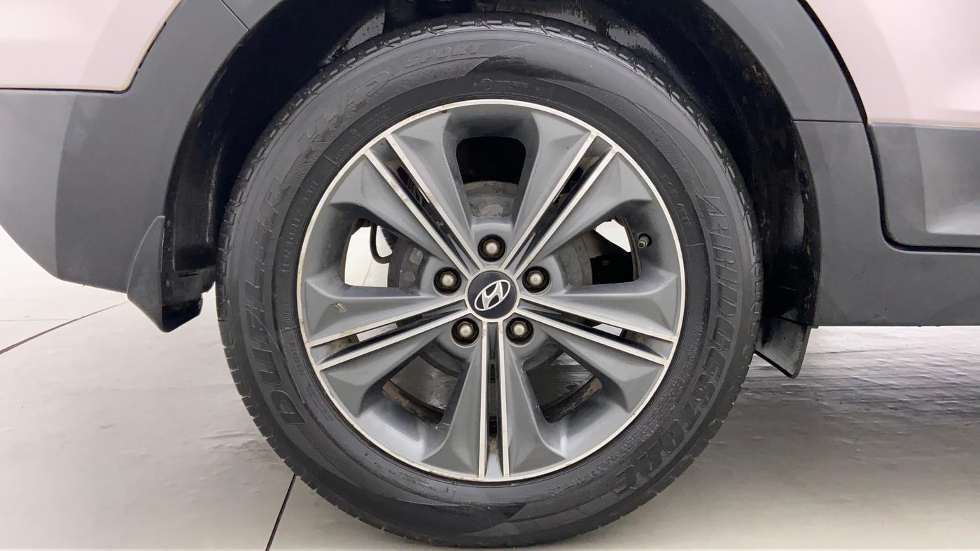 2015 Hyundai Creta 1.6 SX (O) CRDI, Diesel, Manual, 1,00,550 km, Right Rear Wheel