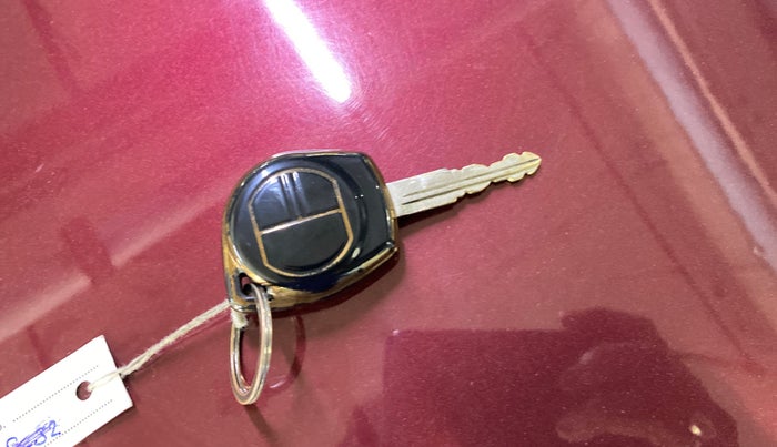 2015 Maruti Ciaz VXI+, Petrol, Manual, 20,670 km, Key Close Up