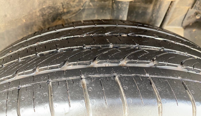 2022 Tata NEXON XMA SUNROOF PETROL, Petrol, Automatic, 14,217 km, Left Rear Tyre Tread