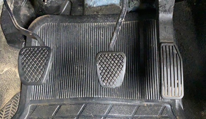 2015 Honda Jazz 1.2 SV MT, Petrol, Manual, 57,850 km, Pedals