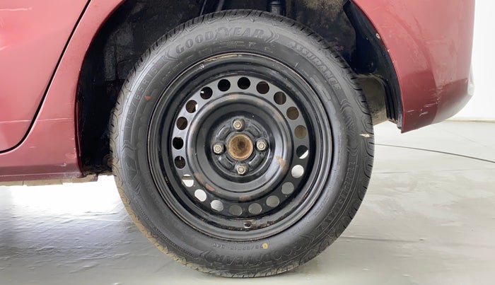 2015 Honda Jazz 1.2 SV MT, Petrol, Manual, 57,850 km, Left Rear Wheel