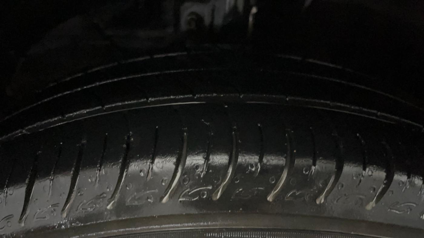 2021 Maruti Baleno SIGMA PETROL 1.2, Petrol, Manual, 53,152 km, Left Front Tyre Tread