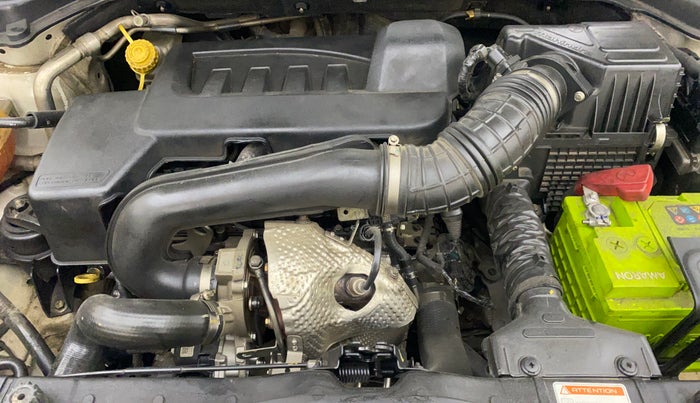 2022 Mahindra XUV300 W8 1.5 DIESEL, Diesel, Manual, 1,02,718 km, Engine View
