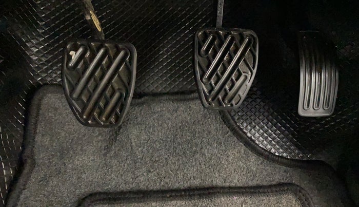 2018 Datsun Go Plus T, Petrol, Manual, 60,349 km, Pedals