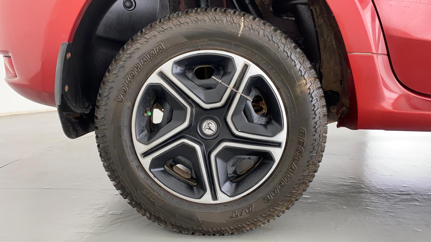 2016 Nissan Terrano XL P, Petrol, Manual, 92,369 km, Right Rear Wheel