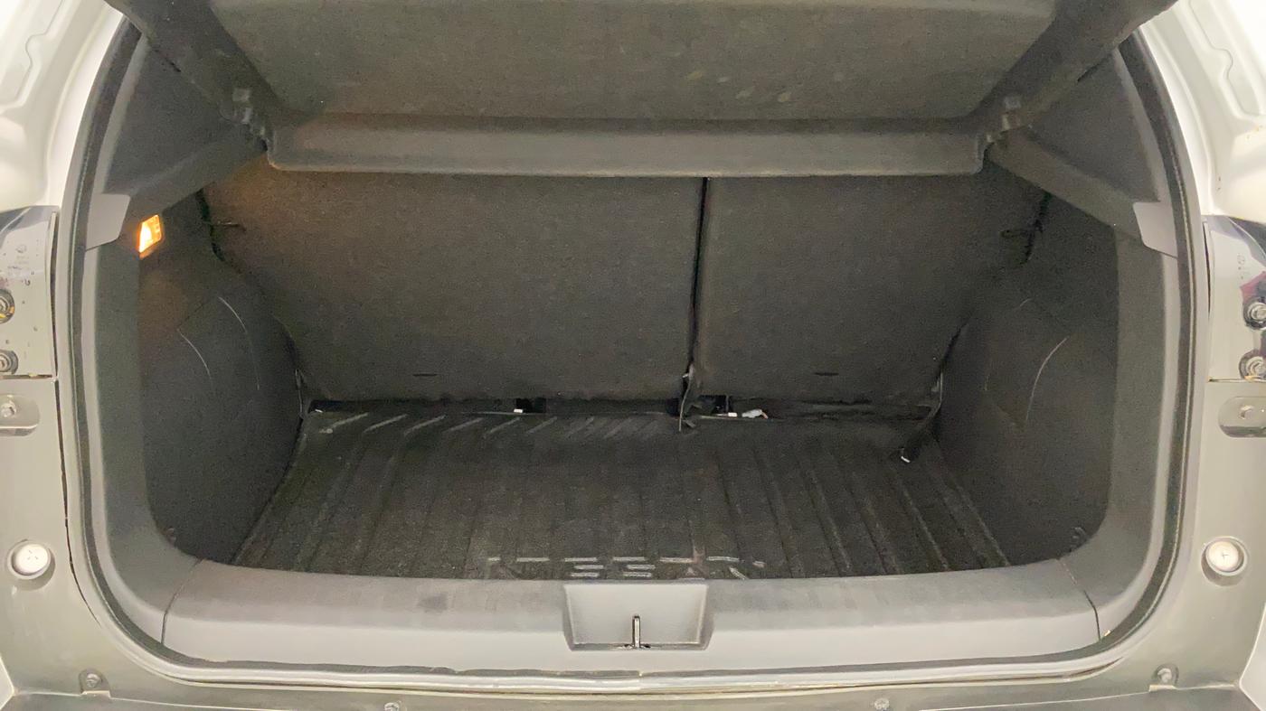 2025 Nissan MAGNITE N-Connecta B4D 1.0 Petrol MT, Petrol, Manual, 2,122 km, Boot Inside