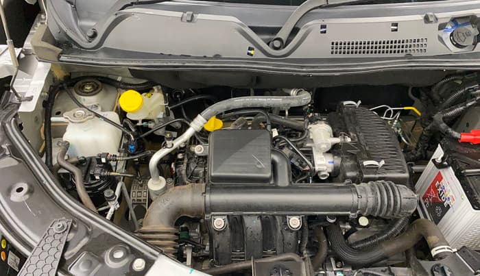 2025 Nissan MAGNITE N-Connecta B4D 1.0 Petrol MT, Petrol, Manual, 2,122 km, Engine View - Right