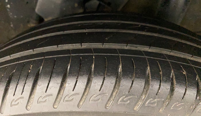 2019 Hyundai VENUE SX PLUS 1.0 TURBO DCT, Petrol, Automatic, 27,530 km, Left Rear Tyre Tread