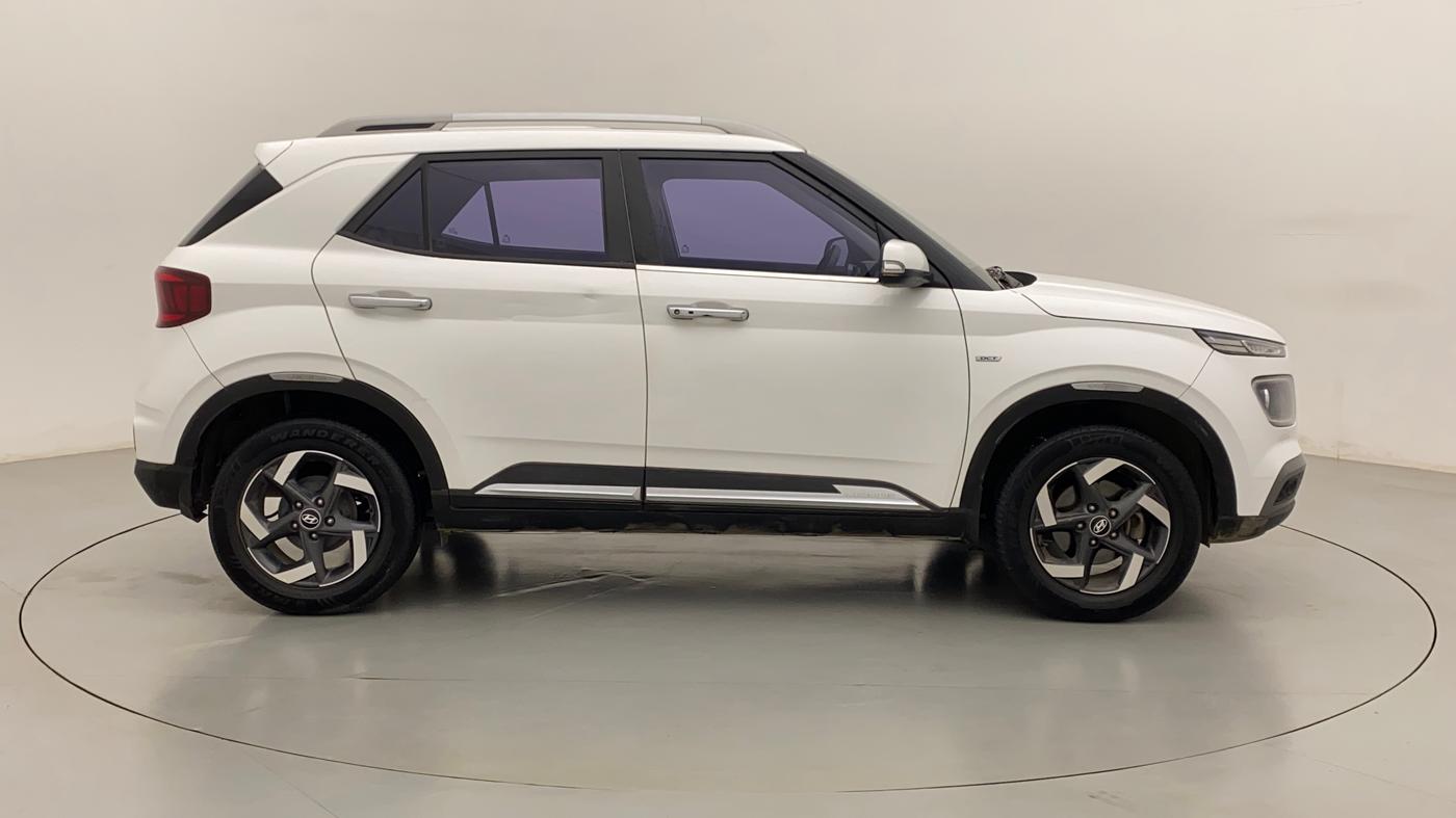2019 Hyundai VENUE SX PLUS 1.0 TURBO DCT, Petrol, Automatic, 27,530 km, Right Side View