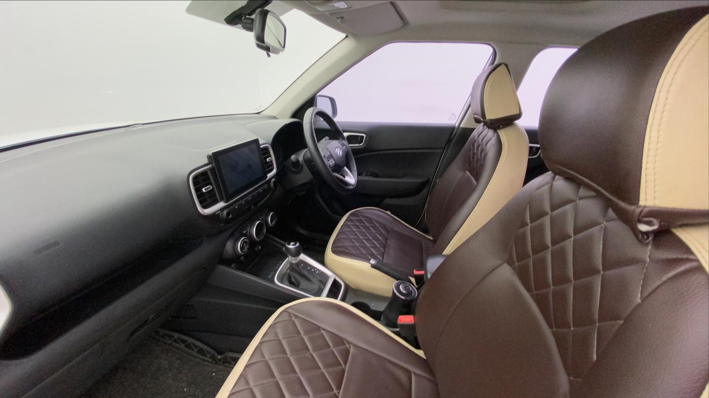 2019 Hyundai VENUE SX PLUS 1.0 TURBO DCT, Petrol, Automatic, 27,530 km, Right Side Front Door Cabin