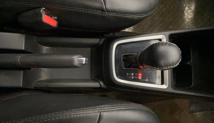 2018 Maruti Swift VXI AMT, Petrol, Automatic, 21,444 km, Gear Lever