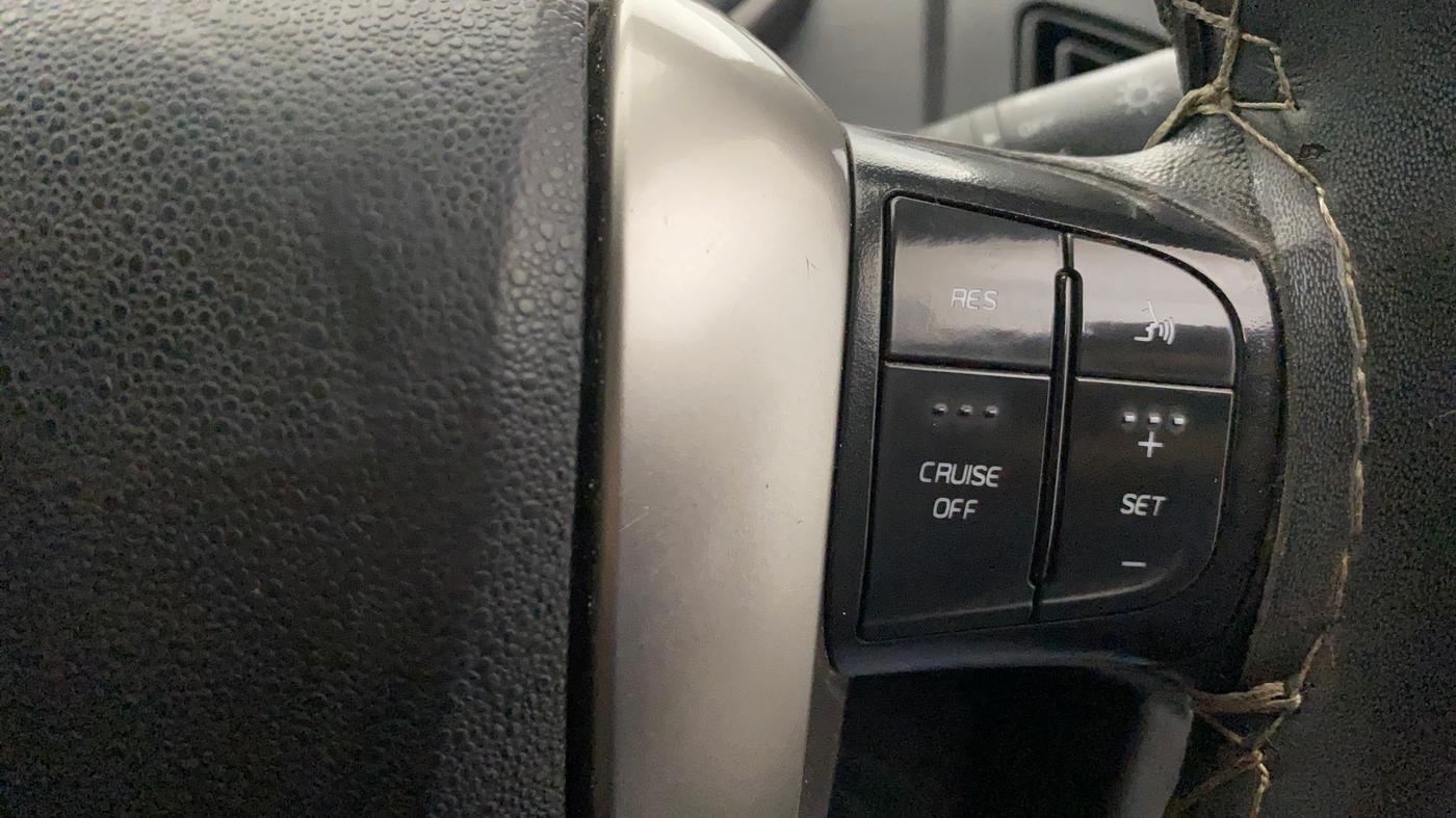 2019 Mahindra XUV500 W7, Diesel, Manual, 96,026 km, Adaptive Cruise Control