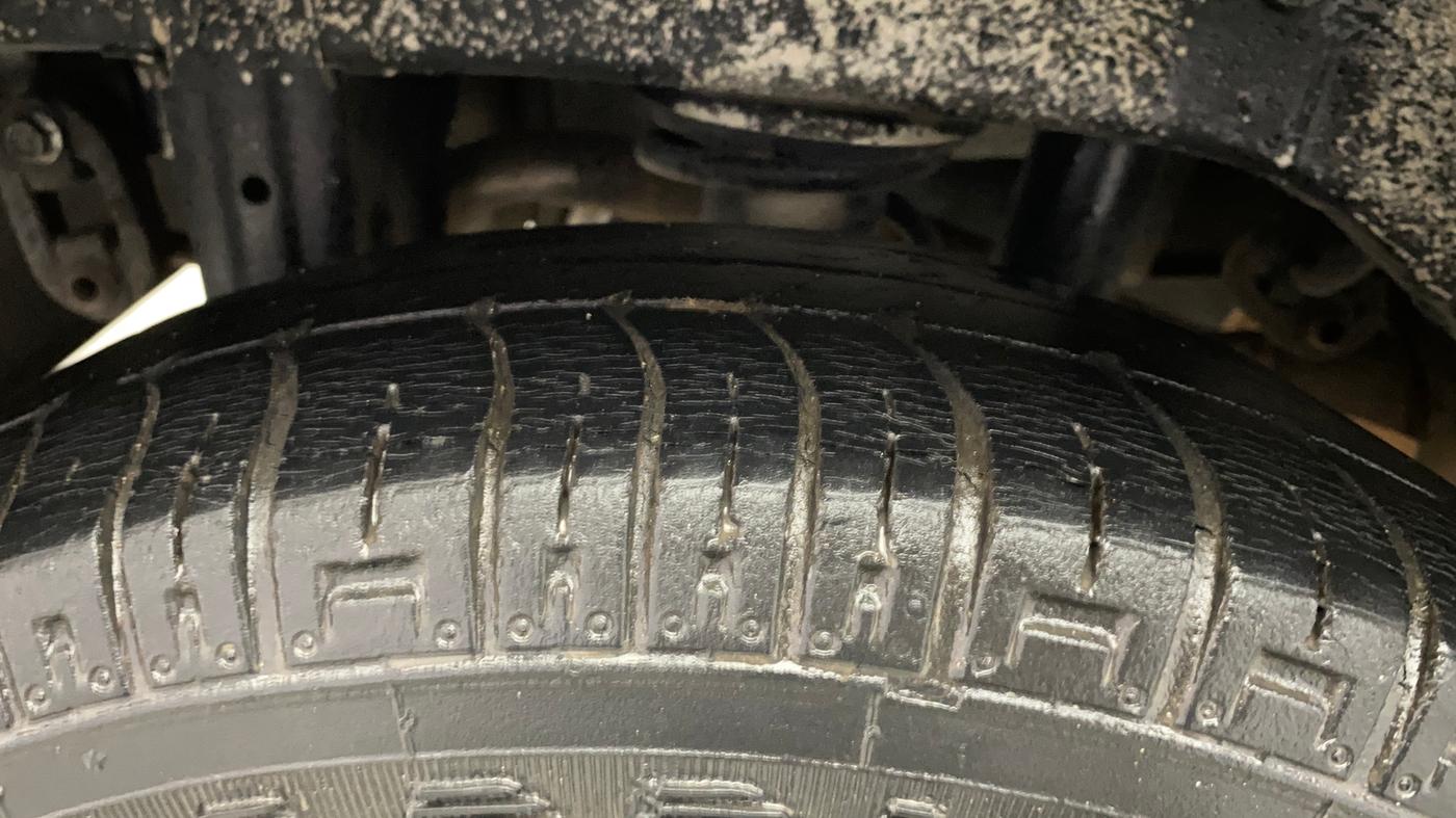 2015 Maruti Alto 800 LXI, Petrol, Manual, 57,679 km, Right Rear Tyre Tread