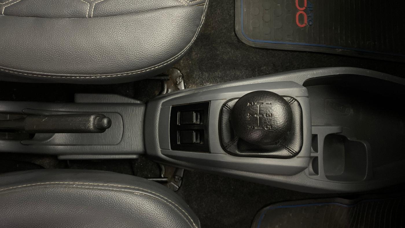 2015 Maruti Alto 800 LXI, Petrol, Manual, 57,679 km, Gear Lever