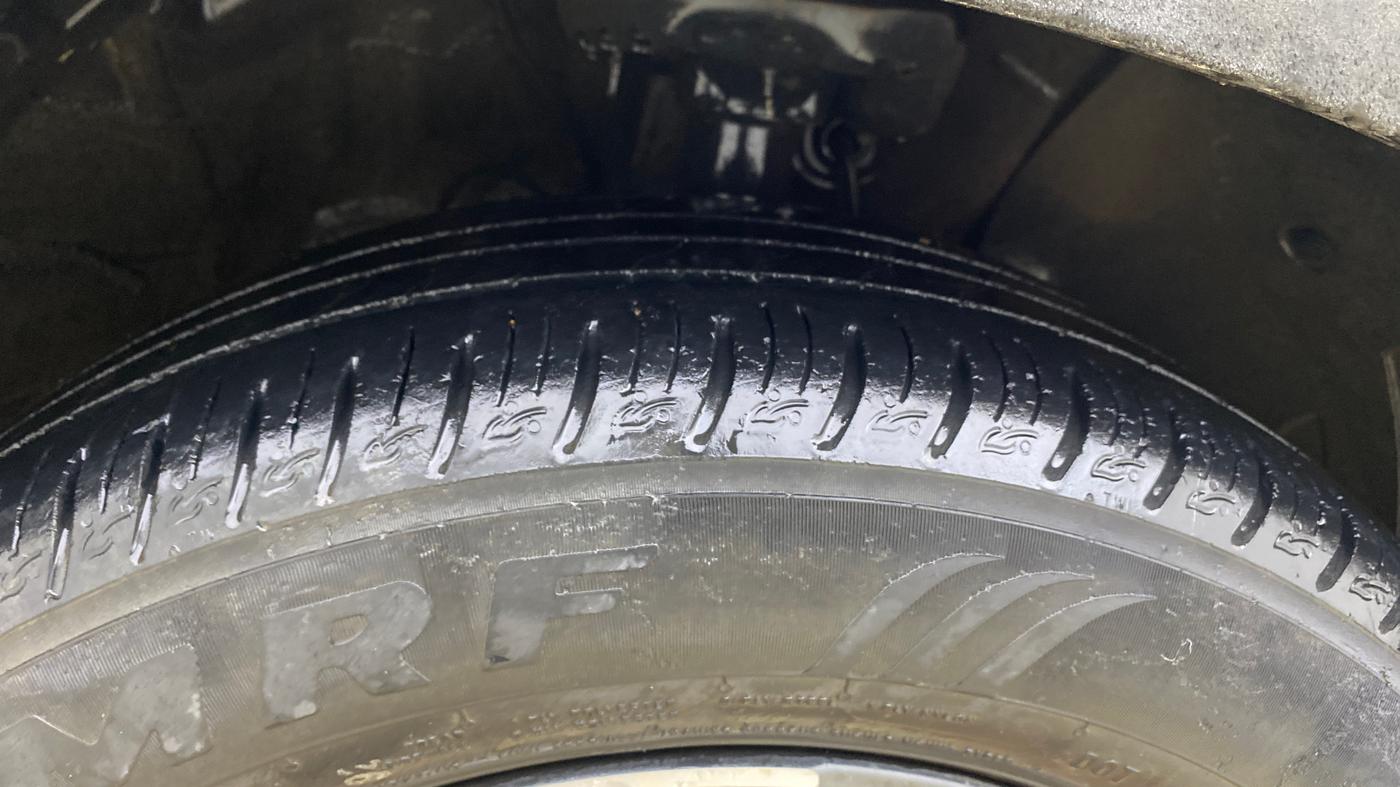 2020 Hyundai VENUE SX 1.0 (O) TURBO IMT, Petrol, Manual, 63,638 km, Right Front Tyre Tread