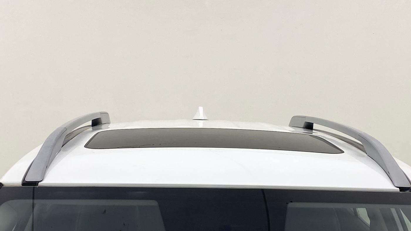 2020 Hyundai VENUE SX 1.0 (O) TURBO IMT, Petrol, Manual, 63,638 km, Moonroof/ Sunroof