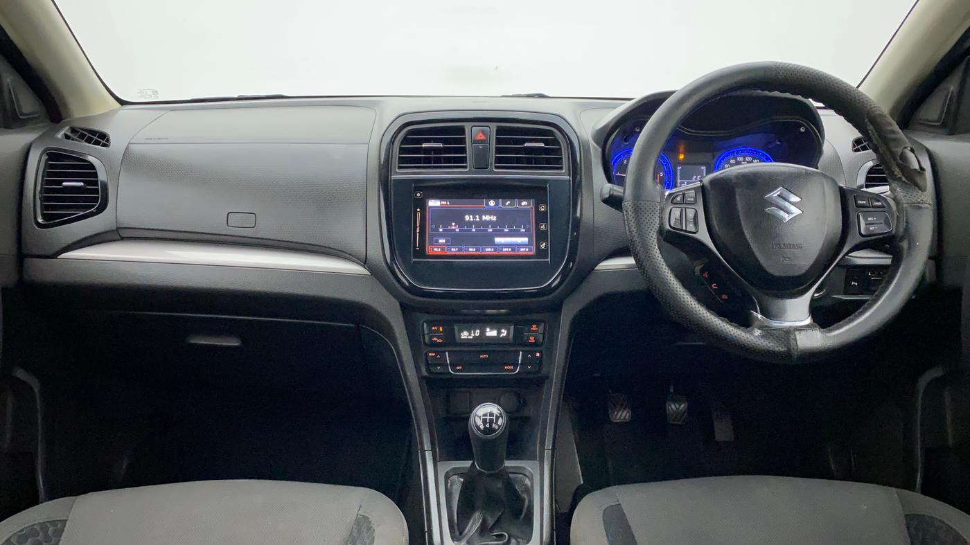 2016 Maruti Vitara Brezza ZDI PLUS, Diesel, Manual, 1,38,311 km, Dashboard