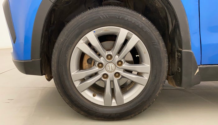 2016 Maruti Vitara Brezza ZDI PLUS, Diesel, Manual, 1,38,311 km, Left Front Wheel