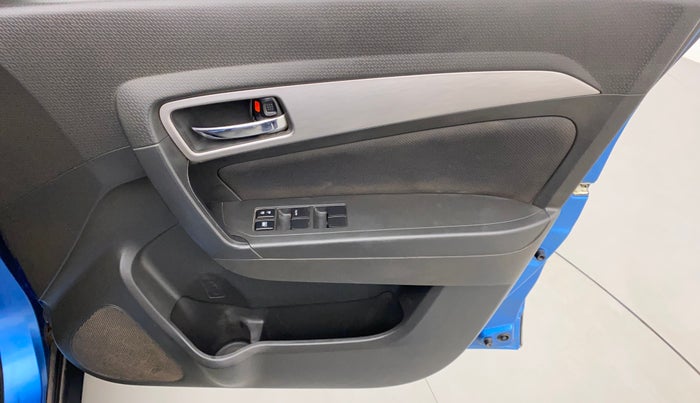 2016 Maruti Vitara Brezza ZDI PLUS, Diesel, Manual, 1,38,311 km, Driver Side Door Panels Control