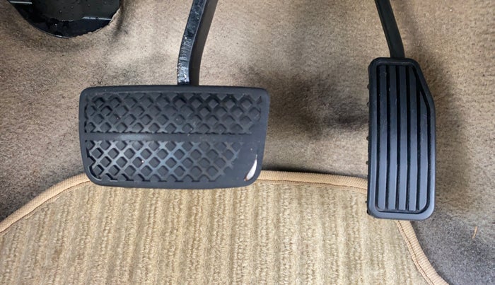 2017 Honda Amaze 1.2L I-VTEC VX AT, Petrol, Automatic, 58,700 km, Pedals