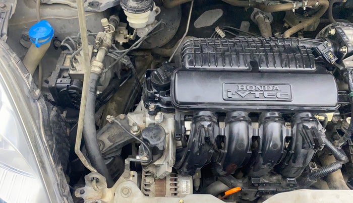 2017 Honda Amaze 1.2L I-VTEC VX AT, Petrol, Automatic, 58,700 km, Engine View - Right