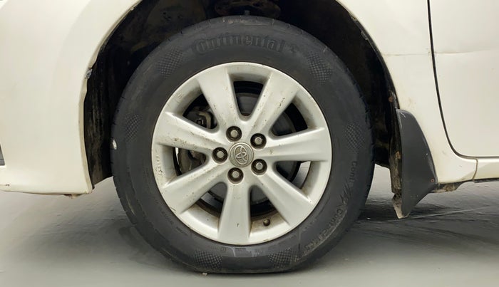 2014 Toyota Corolla Altis G PETROL, Petrol, Manual, 83,820 km, Left Front Wheel