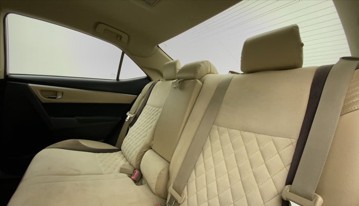 2014 Toyota Corolla Altis G PETROL, Petrol, Manual, 83,820 km, Right Side Rear Door Cabin