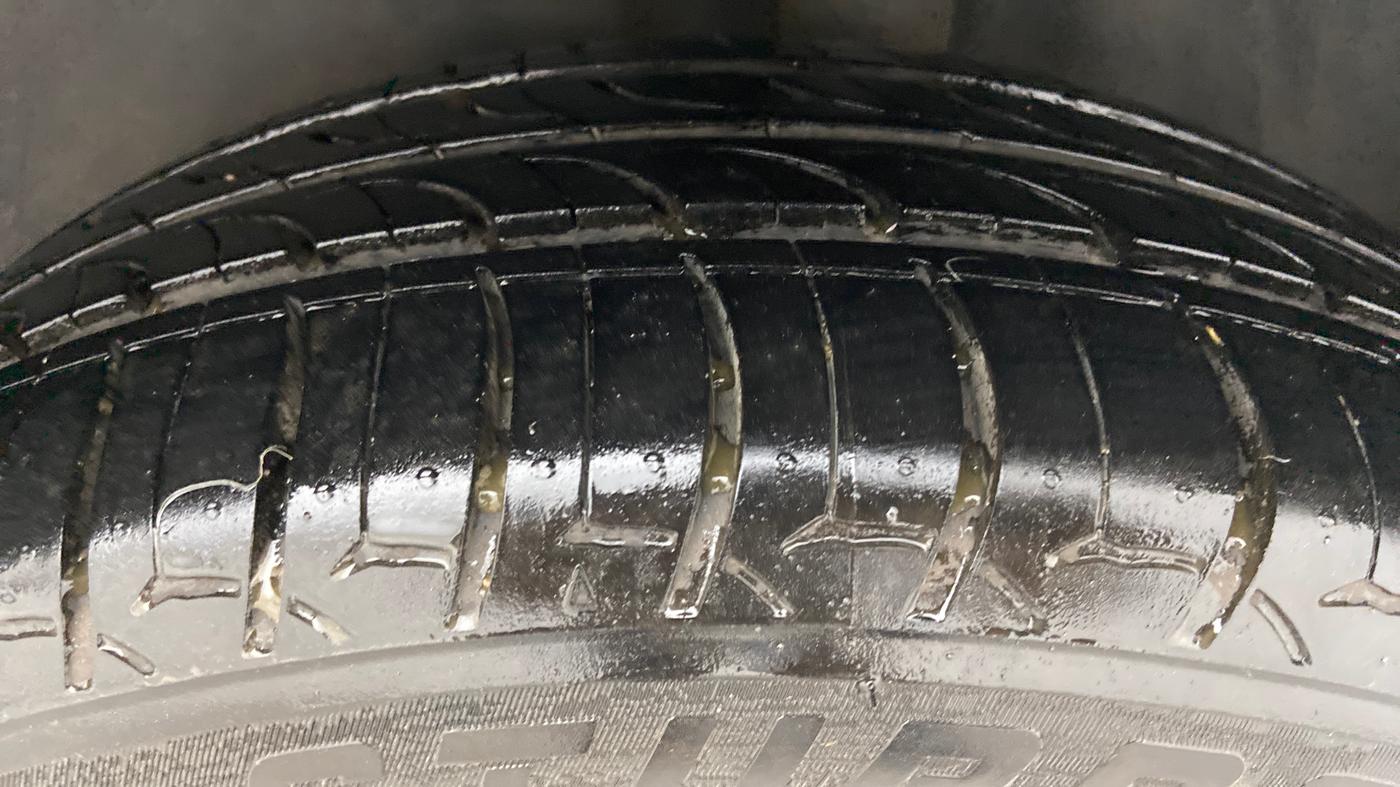 2021 Volkswagen Polo 1.0 GT TSI AT, Petrol, Automatic, 39,094 km, Left Rear Tyre Tread