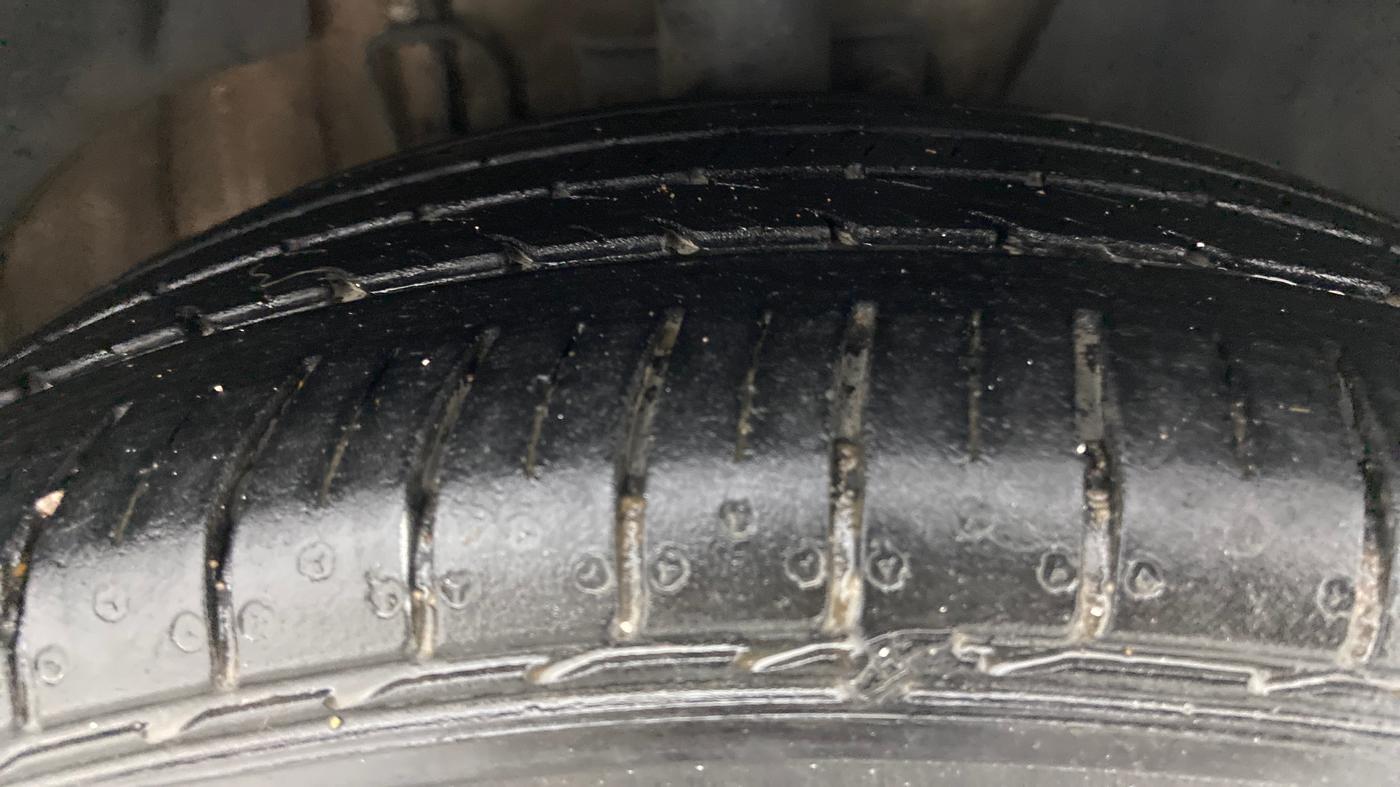 2021 Volkswagen Polo 1.0 GT TSI AT, Petrol, Automatic, 39,094 km, Right Front Tyre Tread
