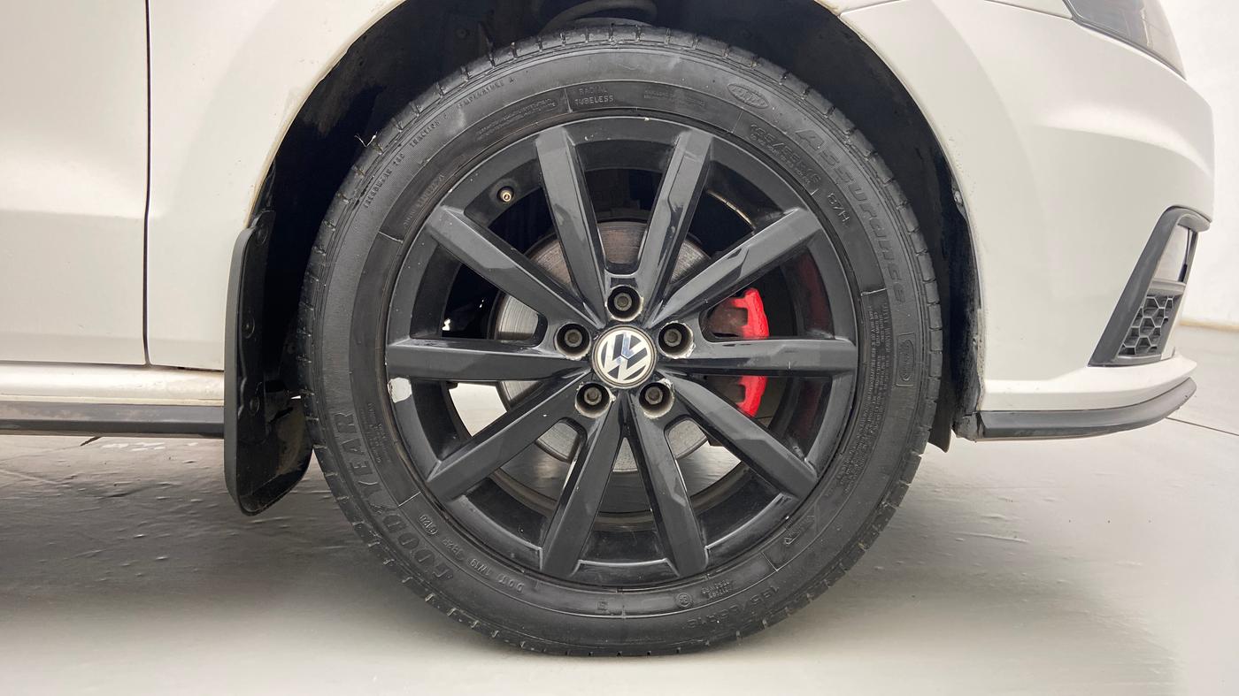 2021 Volkswagen Polo 1.0 GT TSI AT, Petrol, Automatic, 39,094 km, Right Front Wheel