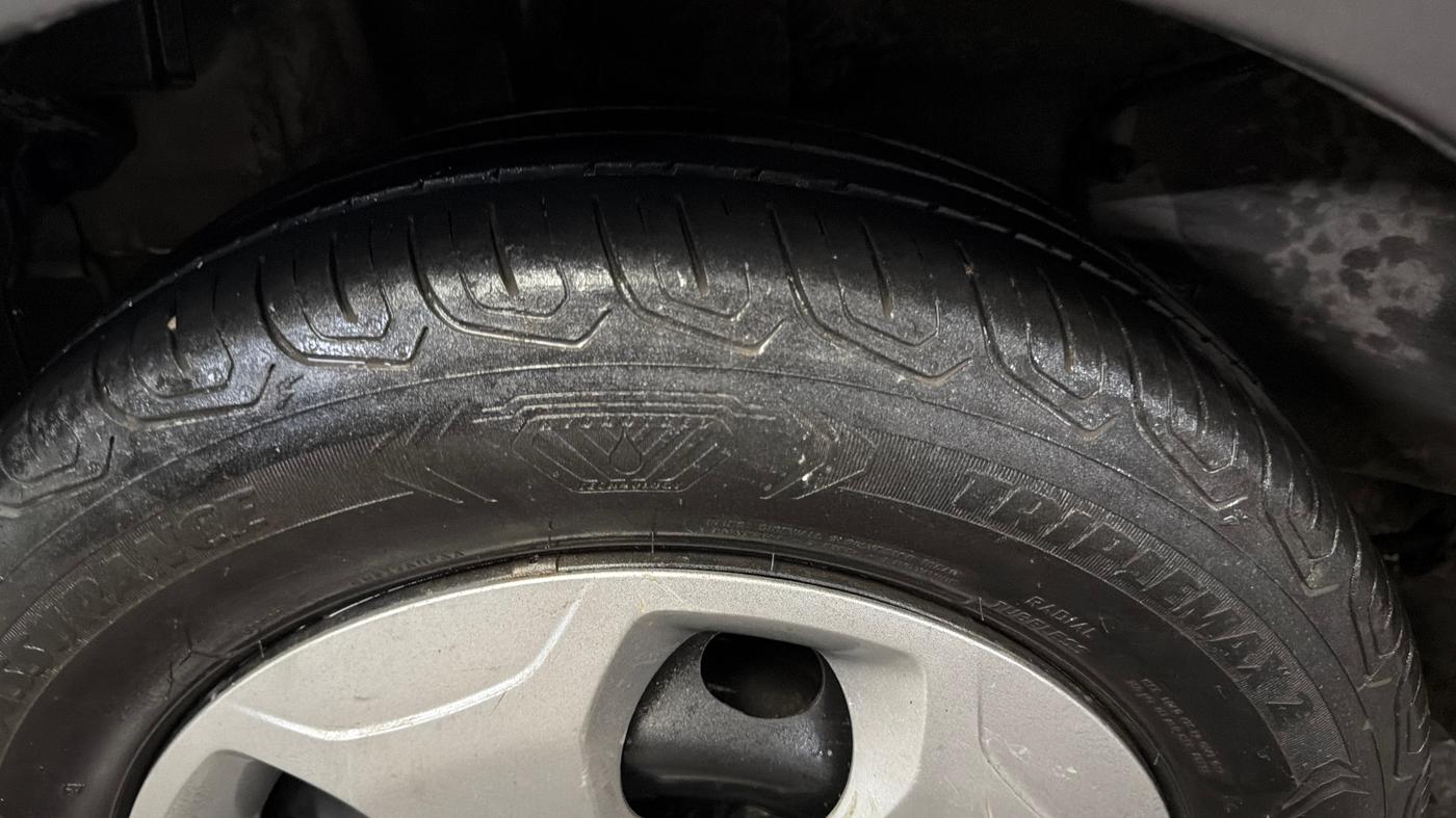 2021 Tata Tiago XZ PETROL, Petrol, Manual, 27,355 km, Right Rear Tyre Tread