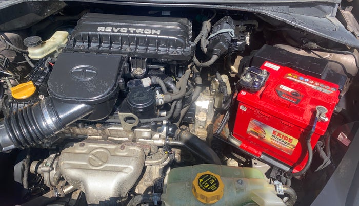 2017 Tata Tiago XZA PETROL, Petrol, Automatic, 87,765 km, Engine View - Left