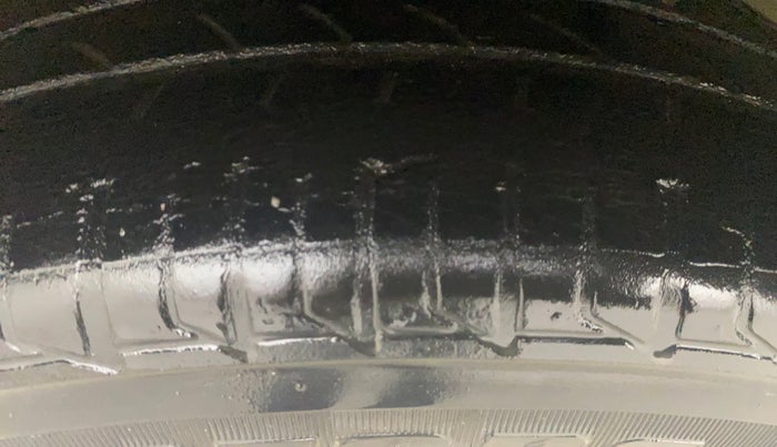 2017 Tata Tiago XZA PETROL, Petrol, Automatic, 87,765 km, Left Front Tyre Tread