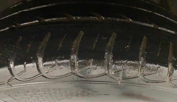 2018 Tata Tiago XZA PETROL, Petrol, Automatic, 57,579 km, Right Front Tyre Tread