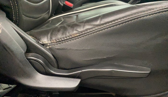 2017 Maruti Baleno ZETA CVT PETROL 1.2, Petrol, Automatic, 92,531 km, Driver Side Adjustment Panel