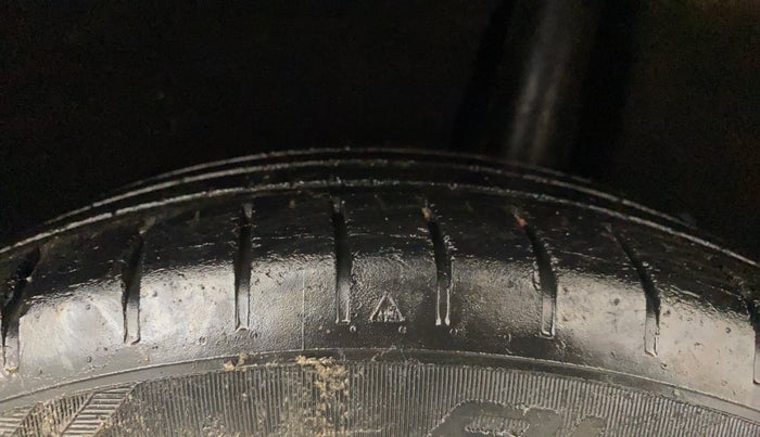 2017 Maruti Baleno ZETA CVT PETROL 1.2, Petrol, Automatic, 92,531 km, Left Rear Tyre Tread