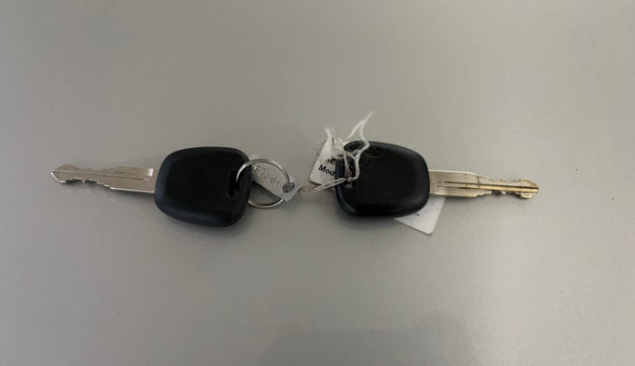 2024 Maruti Alto K10 VXI, Petrol, Manual, 12,812 km, Key Close Up