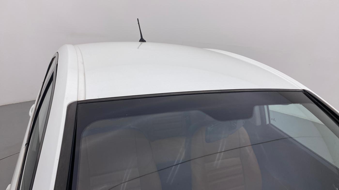 2015 Tata Zest XT PETROL, Petrol, Manual, 1,16,821 km, Roof