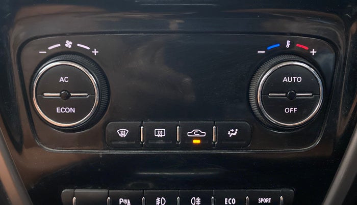 2015 Tata Zest XT PETROL, Petrol, Manual, 1,16,821 km, Automatic Climate Control