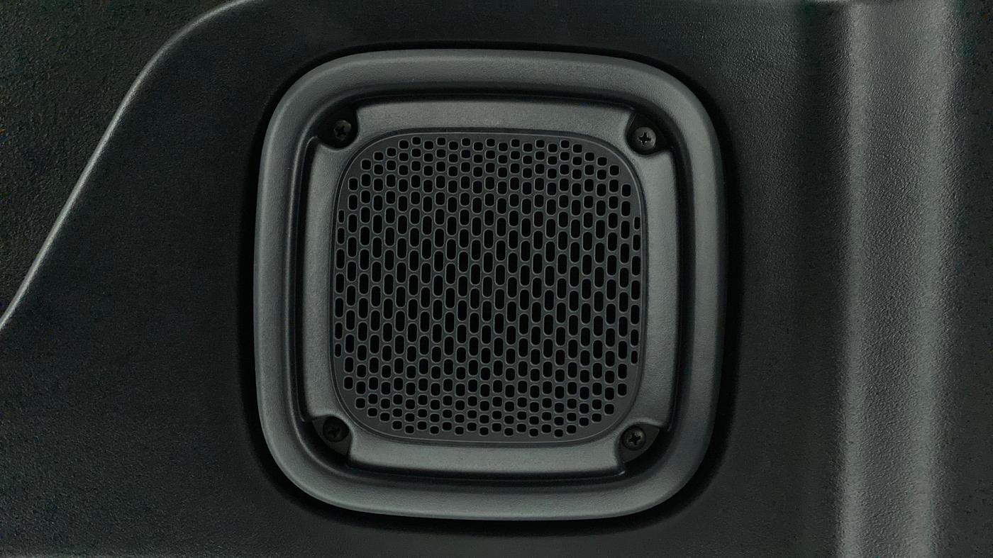 2021 Mahindra Thar LX HT PETROL 4WD MT, Petrol, Manual, 14,452 km, Speaker