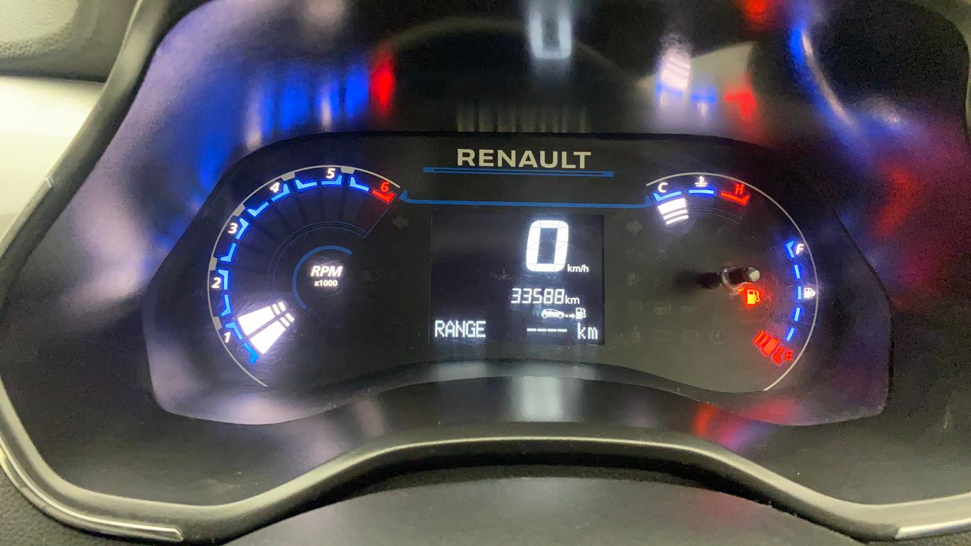 2023 Renault TRIBER RXZ, Petrol, Manual, 33,587 km, Odometer Image