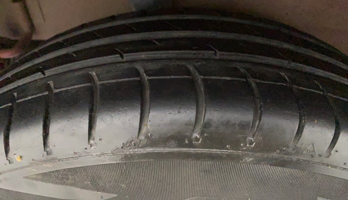 2017 Maruti Celerio VXI CNG D, CNG, Manual, 71,419 km, Right Rear Tyre Tread